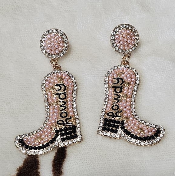 Jewelry - Western Cowgirl Boot NEW "Howdy"  Rodeo Beaded Rhinestone Drop Earrings